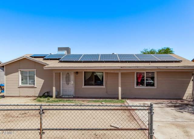 Property at 6814 W Berkeley Rd, Phoenix, AZ 85035, 4 beds, 2 baths