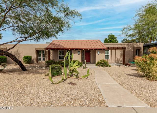 Property at 3255 E Malapai Dr, Phoenix, AZ 85028, 4 beds, 2 baths
