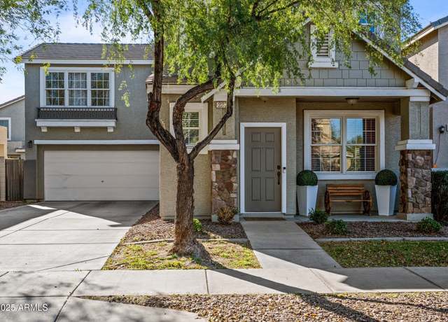 Property at 2315 E Pecan Rd, Phoenix, AZ 85040, 3 beds, 2.5 baths