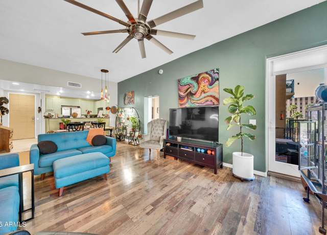 Property at 2302 N Central Ave #311, Phoenix, AZ 85004, 2 beds, 2 baths