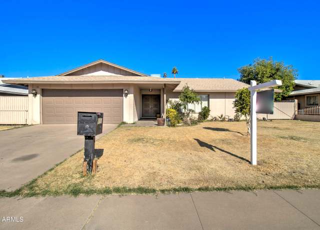 Property at 4618 W Montebello Ave, Glendale, AZ 85301, 3 beds, 2 baths