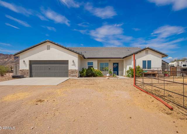 Property at 146 E Whiteley St, Apache Junction, AZ 85119, 3 beds, 2 baths