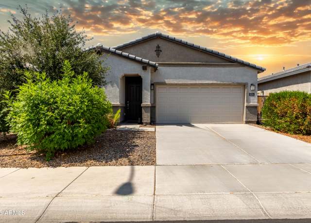 Property at 8234 E Juanita Ave, Mesa, AZ 85209, 3 beds, 2 baths