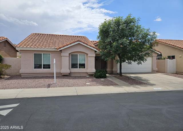 Property at 3833 W Rene Dr, Chandler, AZ 85226, 3 beds, 2 baths