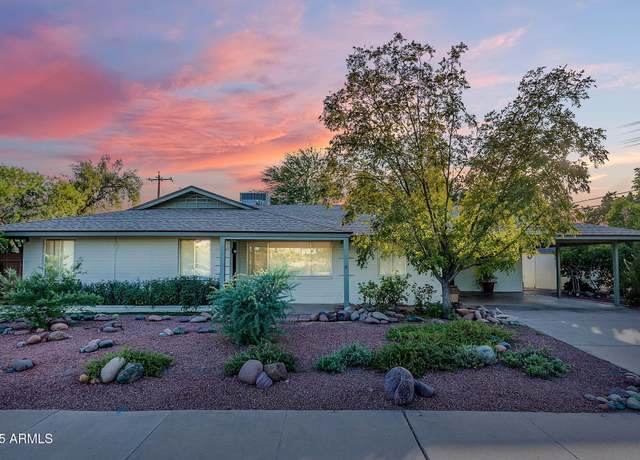 Property at 8201 E Monterey Way, Scottsdale, AZ 85251, 3 beds, 2 baths