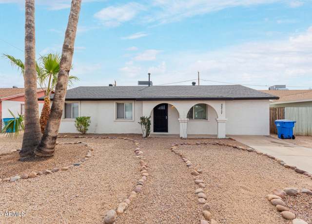 Property at 3217 E Friess Dr, Phoenix, AZ 85032, 3 beds, 2 baths