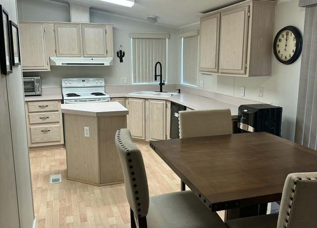 Property at 3901 E Pinnacle Peak Rd #176, Phoenix, AZ 85050, 3 beds, 2 baths