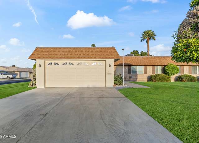 Property at 9202 N 107th Ave, Sun City, AZ 85351, 3 beds, 2 baths