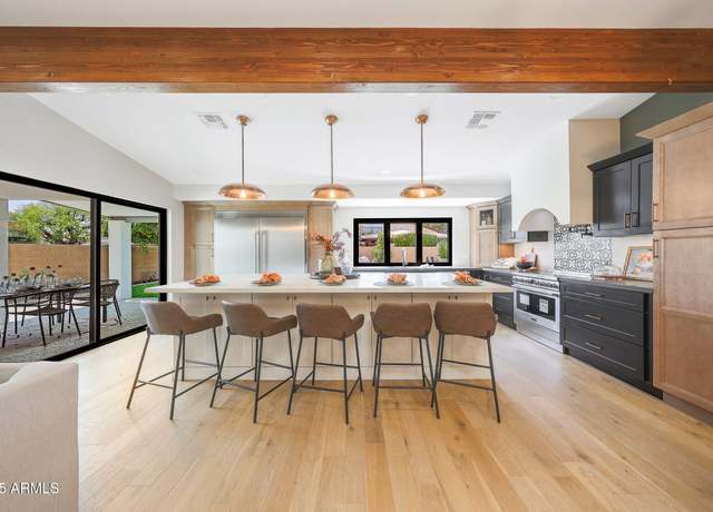 Property at 16008 N 60th St, Scottsdale, AZ 85254, 4 beds, 4.5 baths