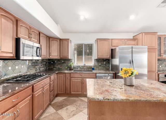 Property at 1409 W Maria Ln, Tempe, AZ 85284, 4 beds, 2 baths