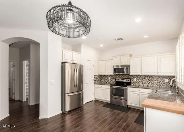 Property at 2554 E Vermont Dr, Gilbert, AZ 85295, 3 beds, 2 baths