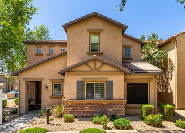 Property at 3702 W Mccauley Ct, Phoenix, AZ 85086, 2 beds, 2.5 baths