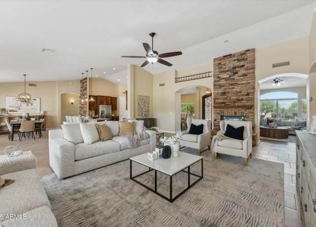 Property at 616 E Lavitt Ln, Phoenix, AZ 85086, 4 beds, 3 baths
