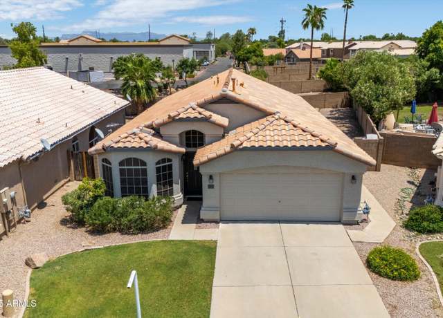 Property at 153 S Garnet Rd, Gilbert, AZ 85296, 3 beds, 2 baths
