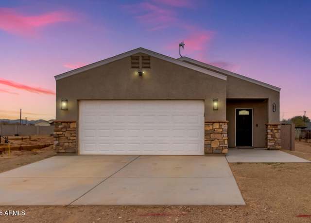 Property at 21816 W Taft Ave, Wittmann, AZ 85361, 3 beds, 2.5 baths
