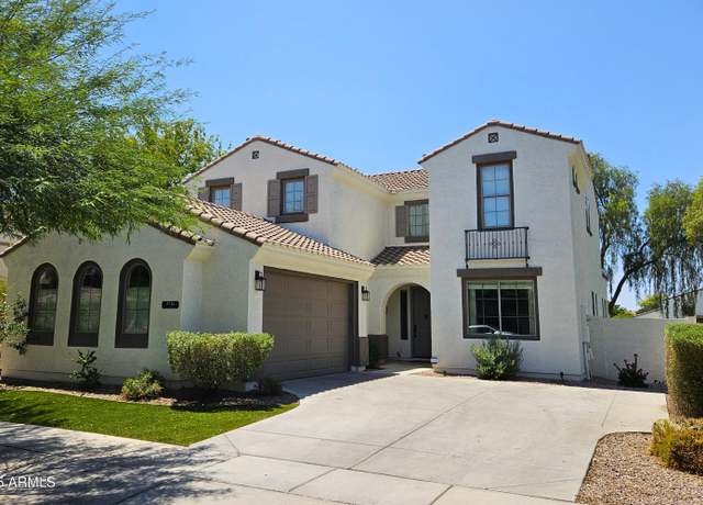 Property at 3726 S Star Canyon Dr, Gilbert, AZ 85297, 4 beds, 3 baths