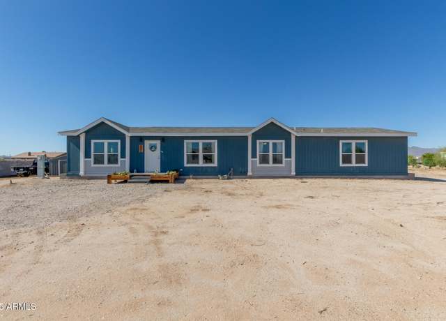 Property at 29938 W Latham St, Buckeye, AZ 85396, 5 beds, 3 baths