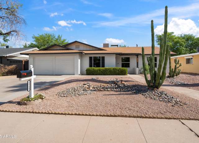 Property at 1713 W Royal Palm Rd, Phoenix, AZ 85021, 4 beds, 2 baths