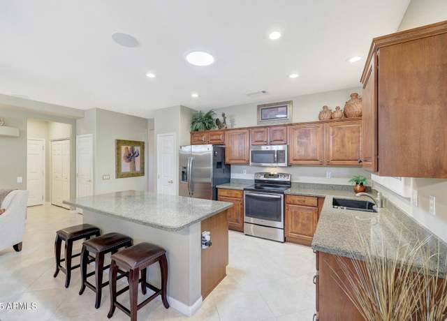 Property at 20462 N Ridgewood Ln, Surprise, AZ 85374, 2 beds, 2 baths