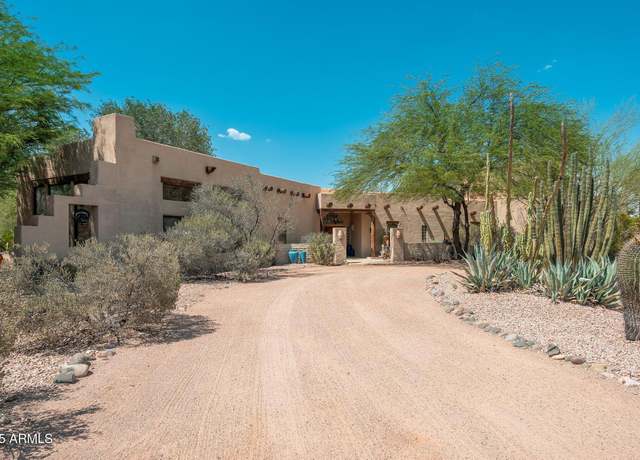 Property at 8402 E Cactus Wren Rd, Scottsdale, AZ 85250, 4 beds, 3 baths