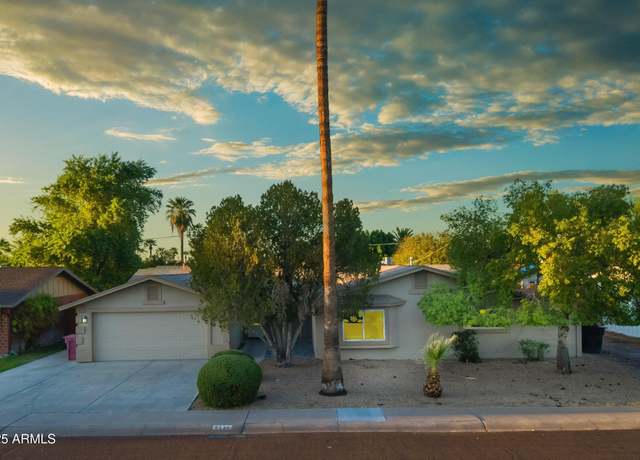 Property at 8338 E Monterosa St, Scottsdale, AZ 85251, 6 beds, 3 baths