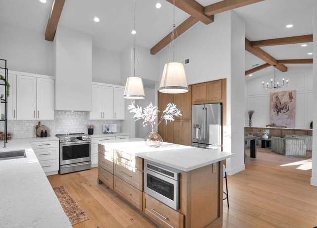 Property at 5103 E Juniper Ave, Scottsdale, AZ 85254, 5 beds, 3 baths