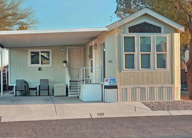 Property at 124 S 54th St #42, Mesa, AZ 85206, 2 beds, 1.5 baths