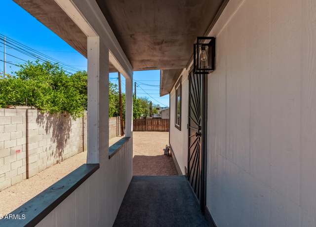Property at 1133 E Brown St, Phoenix, AZ 85020, 2 beds, 1 bath