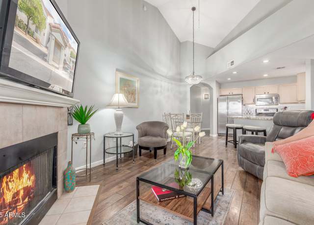 Property at 10401 N 52nd St #208, Paradise Valley, AZ 85253, 2 beds, 2 baths