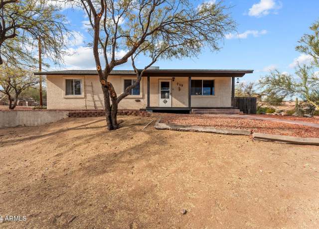 Property at 735 W Hermosa Dr, Wickenburg, AZ 85390, 3 beds, 2 baths