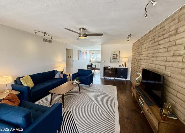 Property at 3737 E Turney Ave #223, Phoenix, AZ 85018, 2 beds, 1 bath