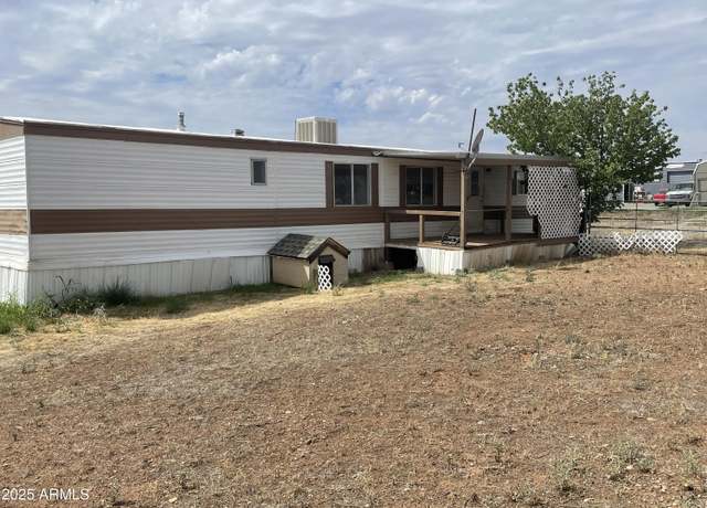 Property at 15835 S Cordes Lakes Dr, Mayer, AZ 86333, 2 beds, 1 bath