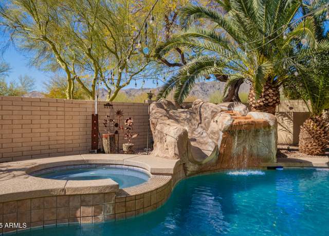 Property at 16256 S 1st St, Phoenix, AZ 85048, 5 beds, 3.5 baths