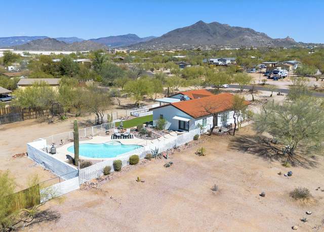 Property at 33810 N Smokehouse Trl, Cave Creek, AZ 85331, 3 beds, 1.75 baths