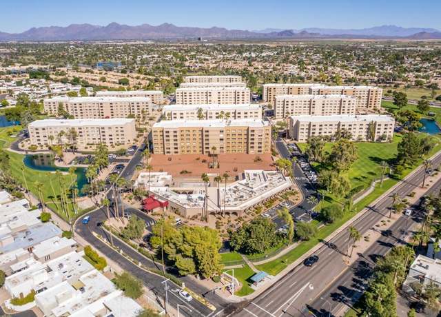 Property at 7910 E Camelback Rd #302, Scottsdale, AZ 85251, 2 beds, 2 baths