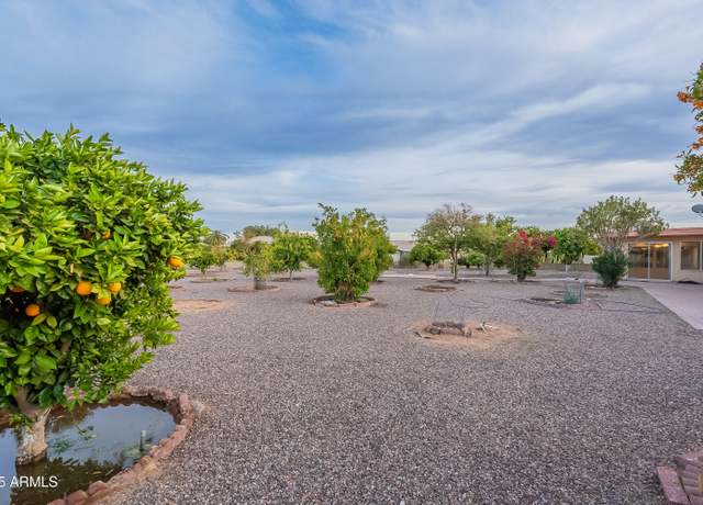 Property at 9526 W Cedar Hill Cir, Sun City, AZ 85351, 3 beds, 2 baths