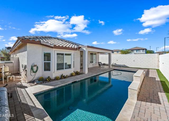 Property at 319 S 227th Ct, Buckeye, AZ 85326, 2 beds, 2 baths
