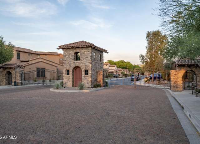 Property at 5641 E Grovers Ave, Scottsdale, AZ 85254, 4 beds, 2.5 baths