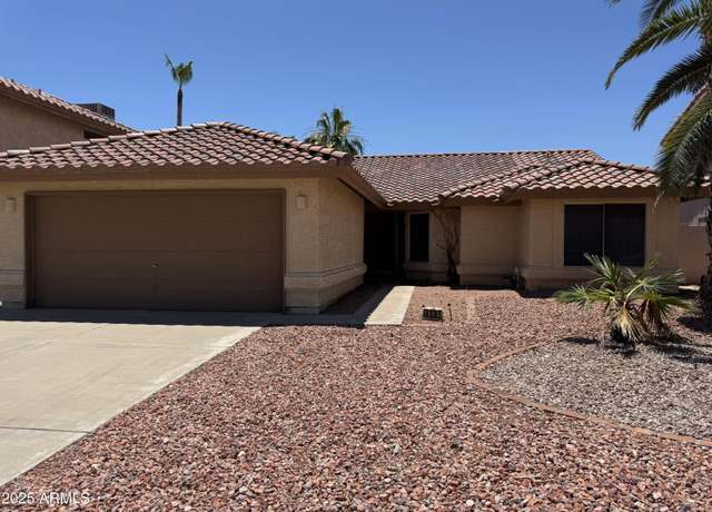 Property at 4301 E Amberwood Dr, Phoenix, AZ 85048, 3 beds, 2 baths