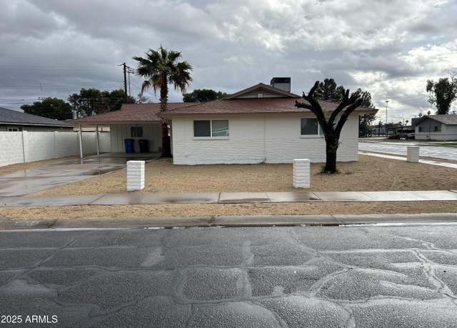 Property at 4701 N 39th Dr, Phoenix, AZ 85019, 3 beds, 2 baths