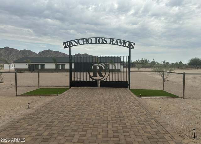 Property at 10910 N Thunderbird Rd, Maricopa, AZ 85139, 4 beds, 3 baths