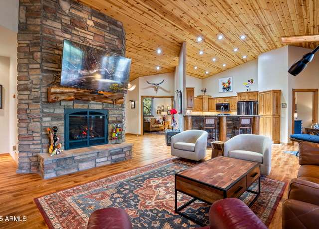 Property at 5494 N Elk Spgs Unit E, Lakeside, AZ 85929, 3 beds, 2.5 baths