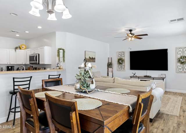 Property at 17292 W Pinnacle Vista Dr, Surprise, AZ 85387, 3 beds, 2 baths