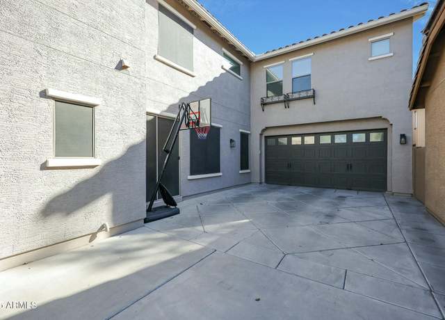 Property at 18841 E Pelican Ct, Queen Creek, AZ 85142, 3 beds, 2.5 baths