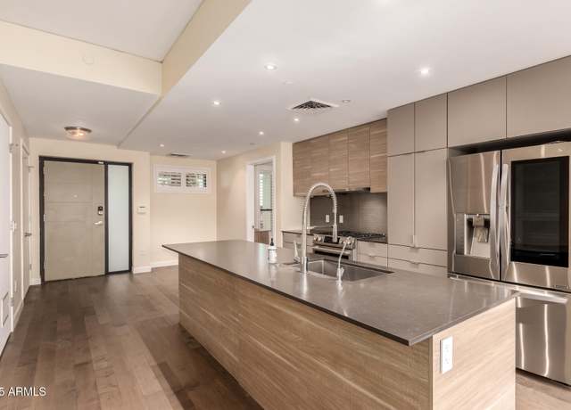 Property at 2300 E Campbell Ave #114, Phoenix, AZ 85016, 3 beds, 2.5 baths