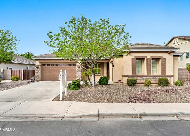 Property at 3220 N 136th Dr, Avondale, AZ 85392, 6 beds, 3.5 baths