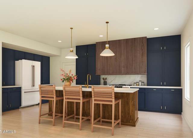 Property at 2002 E Whitton Ave #32, Phoenix, AZ 85016
