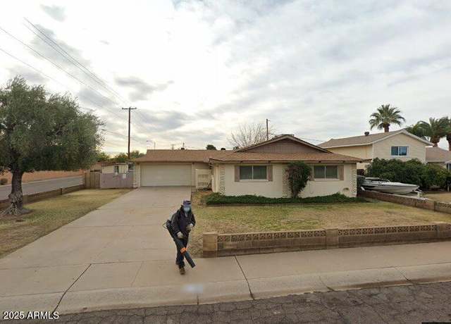 Property at 8749 E Keim Dr E, Scottsdale, AZ 85250, 4 beds, 2 baths