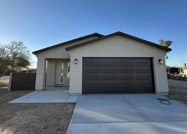 Property at 32406 N Center St, Wittmann, AZ 85361, 3 beds, 2 baths