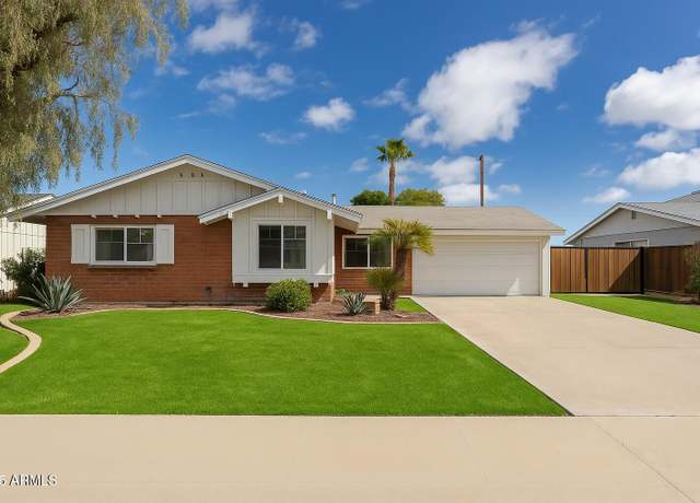 Property at 8301 E Indianola Ave, Scottsdale, AZ 85251, 3 beds, 2 baths
